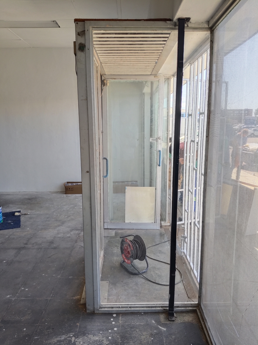 To Let commercial Property for Rent in Kirstenhof Western Cape